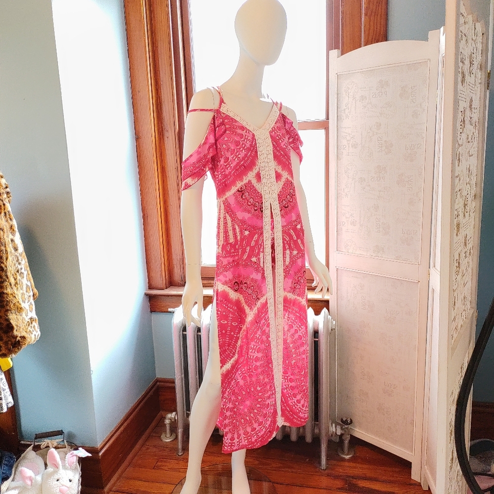 🛍BOGO🛍Bohemian red paisley swimwear cover-up sz S